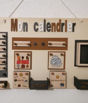 Calendrier en bois